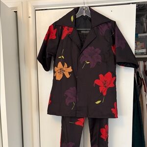 NWT black  Black Two-Piece Set similar to warn by Emily Blunt in the fFall Guy